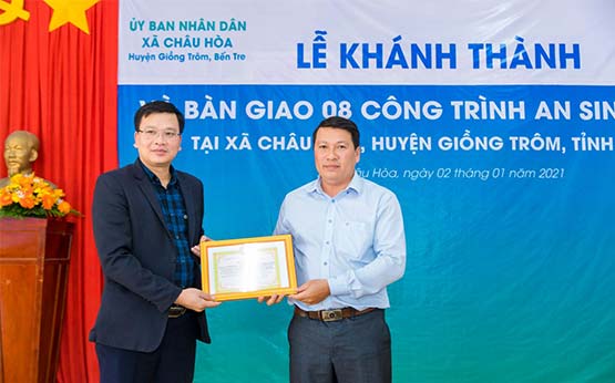 Inauguration and handover social security works in Chau Hoa, Ben Tre