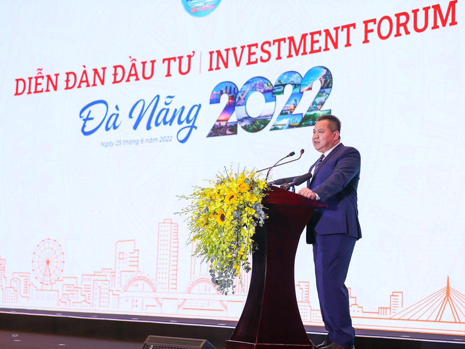 TRUONGNAM GROUP COMMITTED TO CREATE MAXIMUM CONDITIONS FOR START-UP BUSINESS IN DA NANG