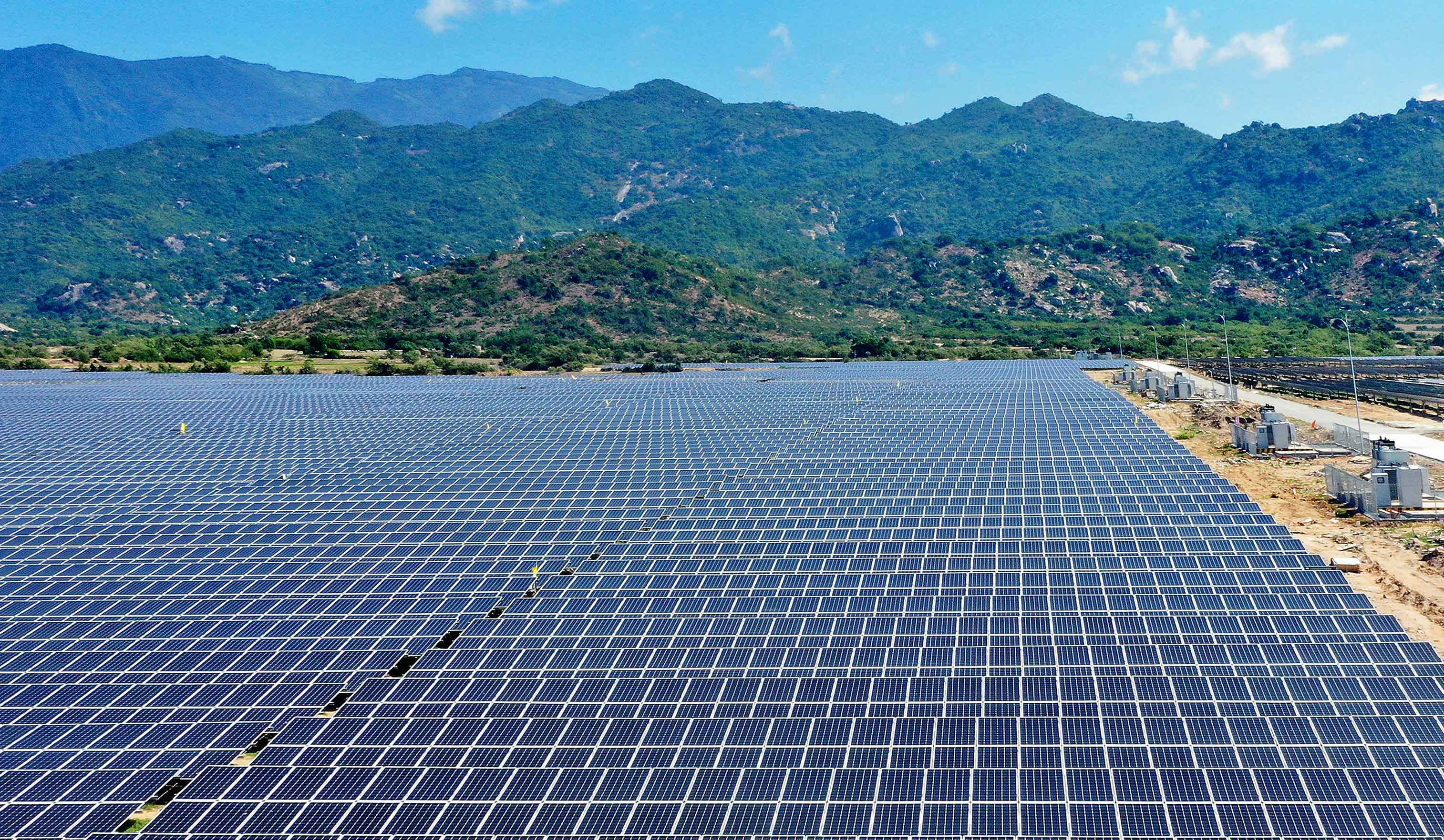 Điện mặt trời Ninh Thuận được hưởng giá ưu đãi 9,35 Cent/kWh